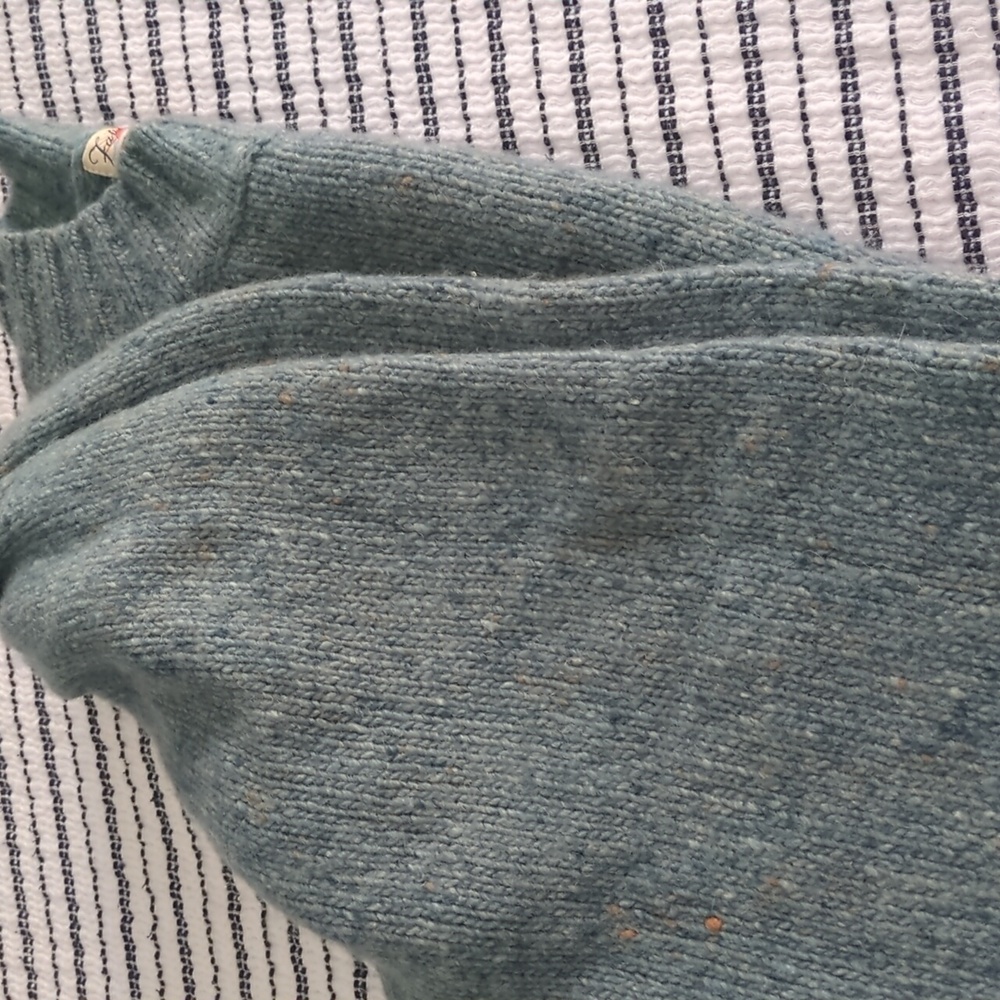Faherty Women's Crew Neck Sweater in Light Gray - Picture 13 of 15